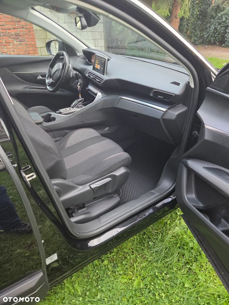 Peugeot 5008 1.5 BlueHDI Active S&S EAT8 - 29