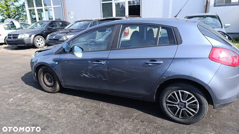 36370 Fiat bravo 2 model od 07-11 silnik 1.9 JTD 192A8000  lakier 890/B - 8