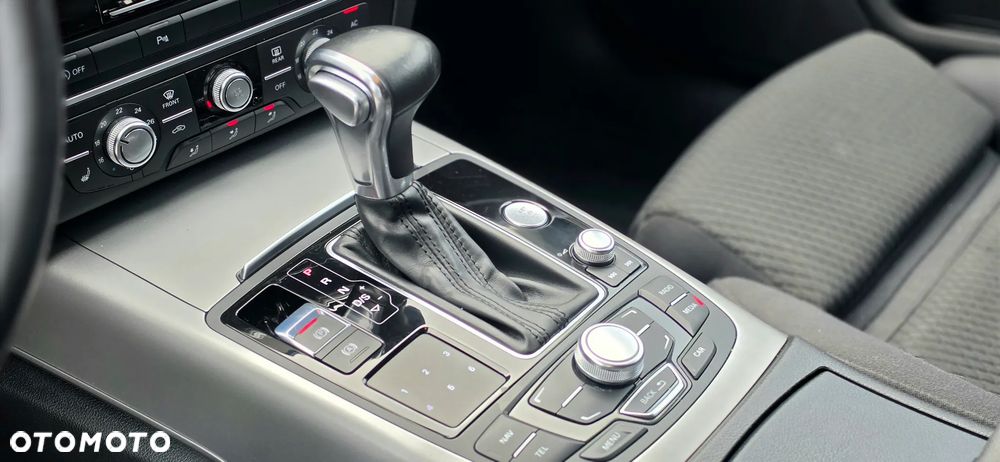Audi A6 Avant - 13