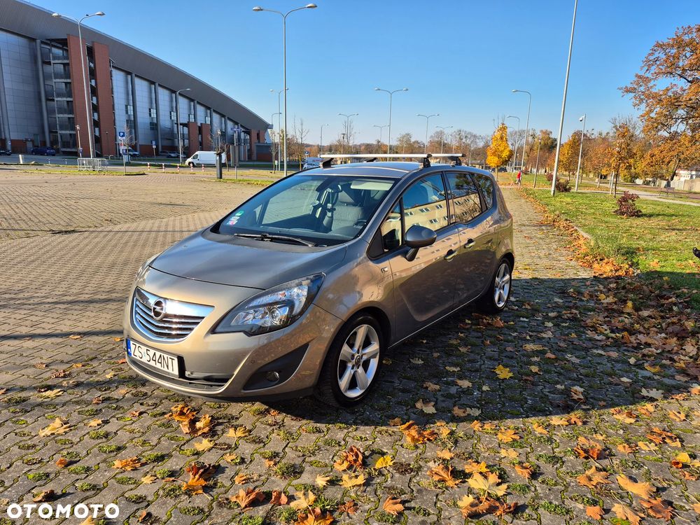 Opel Meriva 1.4 T Cosmo - 1