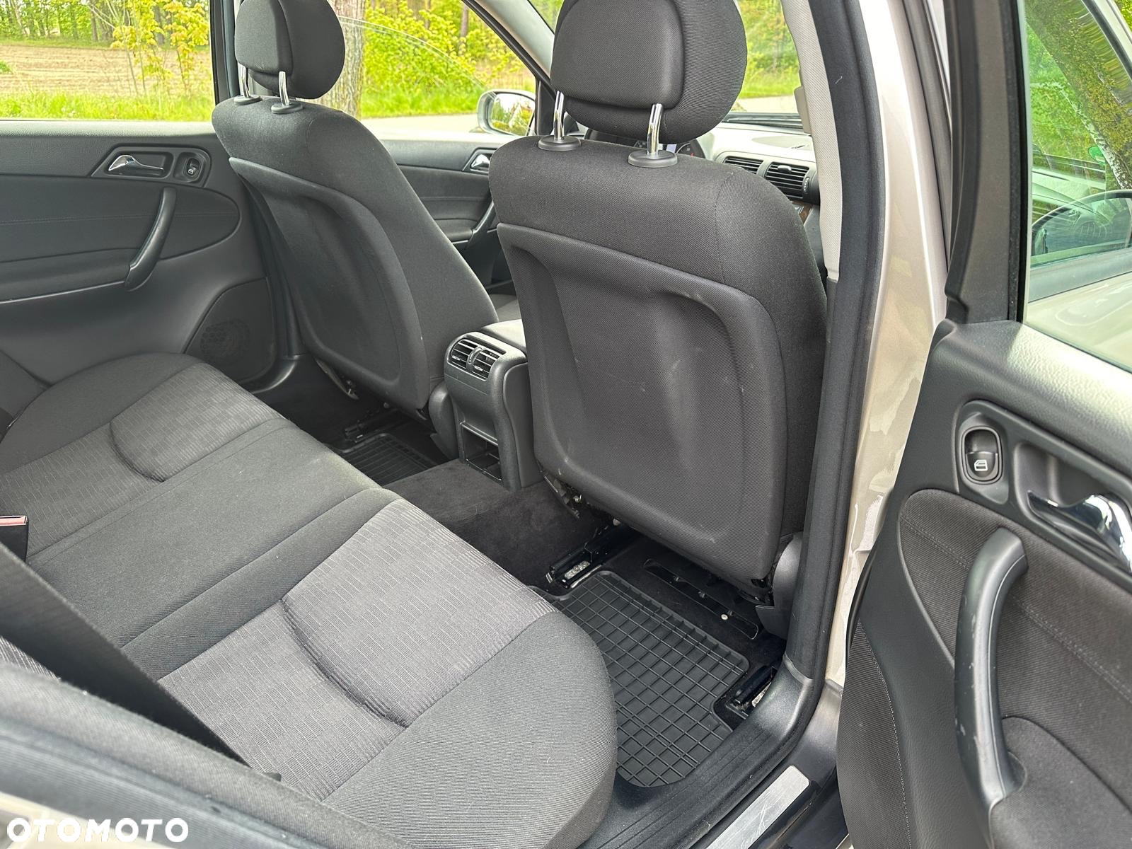 Mercedes-Benz Klasa C 220 T CDI Automatik Classic - 13