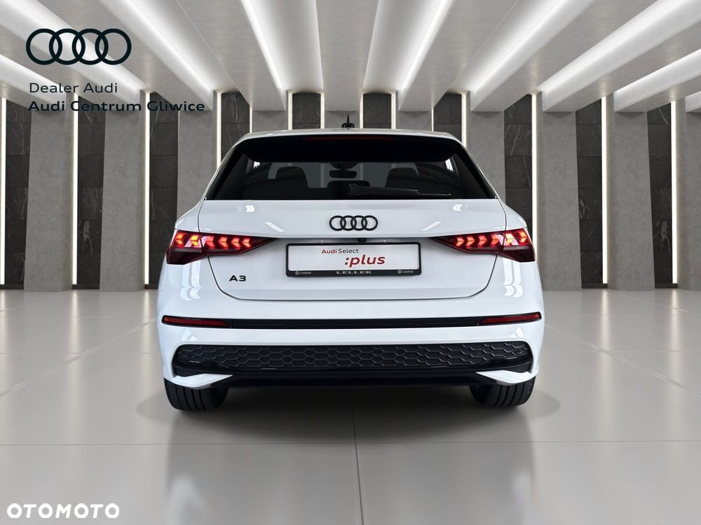 Audi A3 Sportback - 6