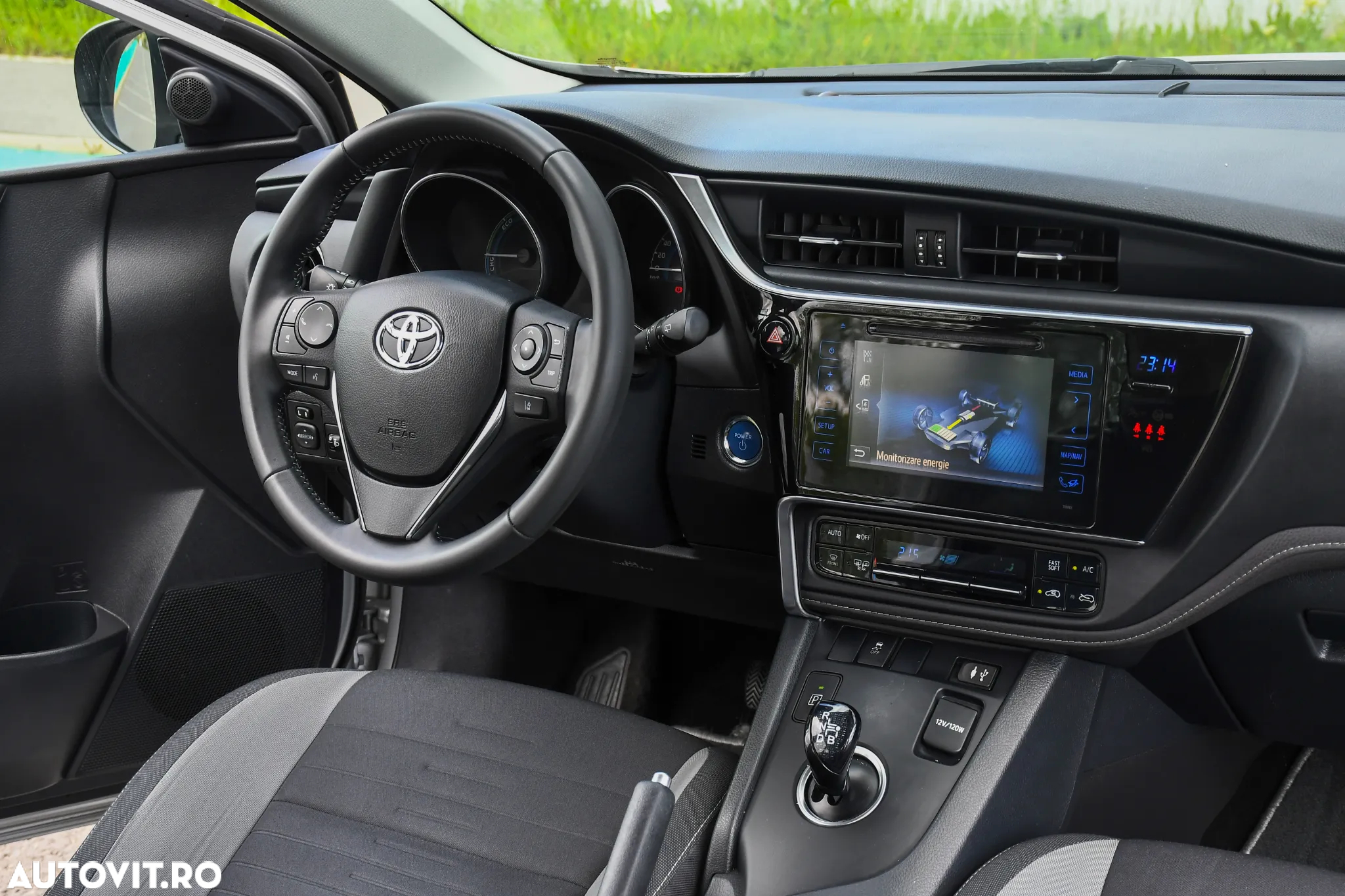 Toyota Auris 1.8 VVT-i Hybrid Automatik Touring Sports Edition - 18