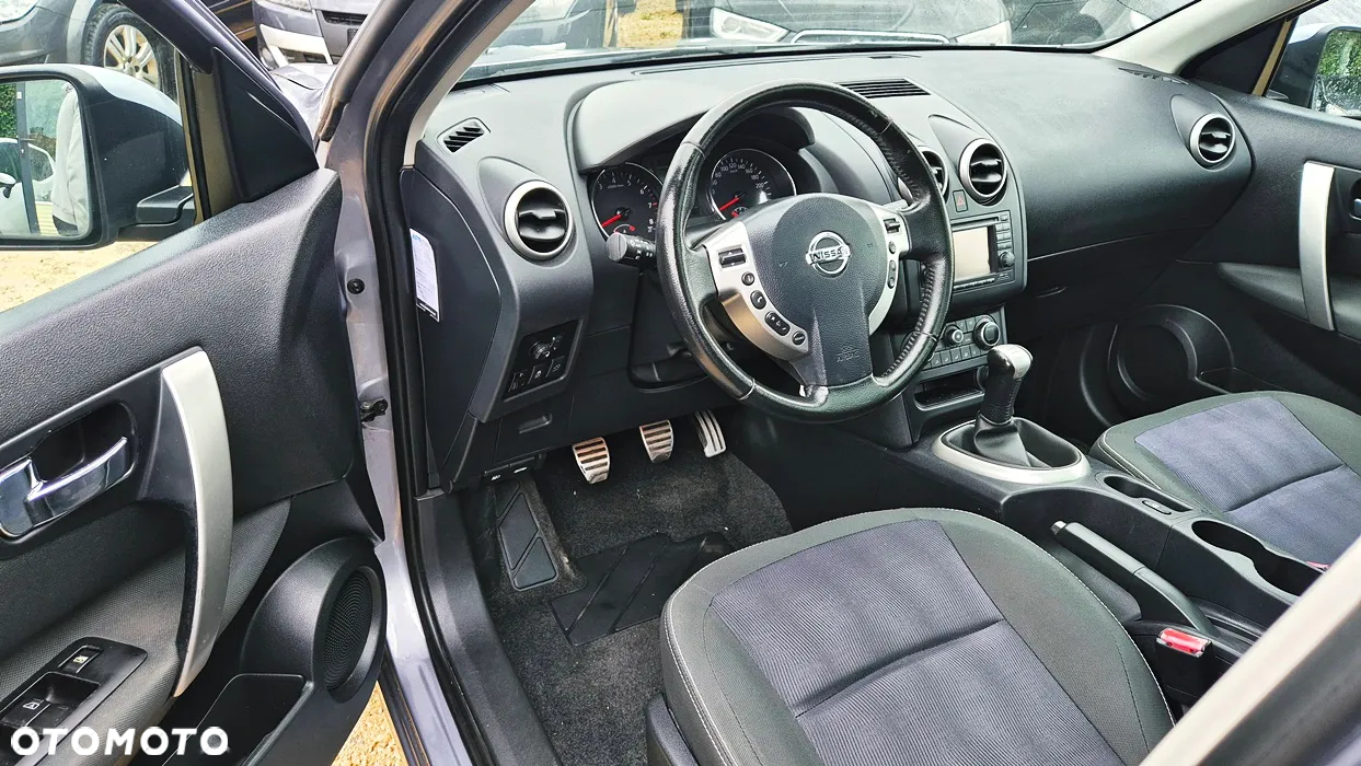 Nissan Qashqai 1.6 Tekna - 28