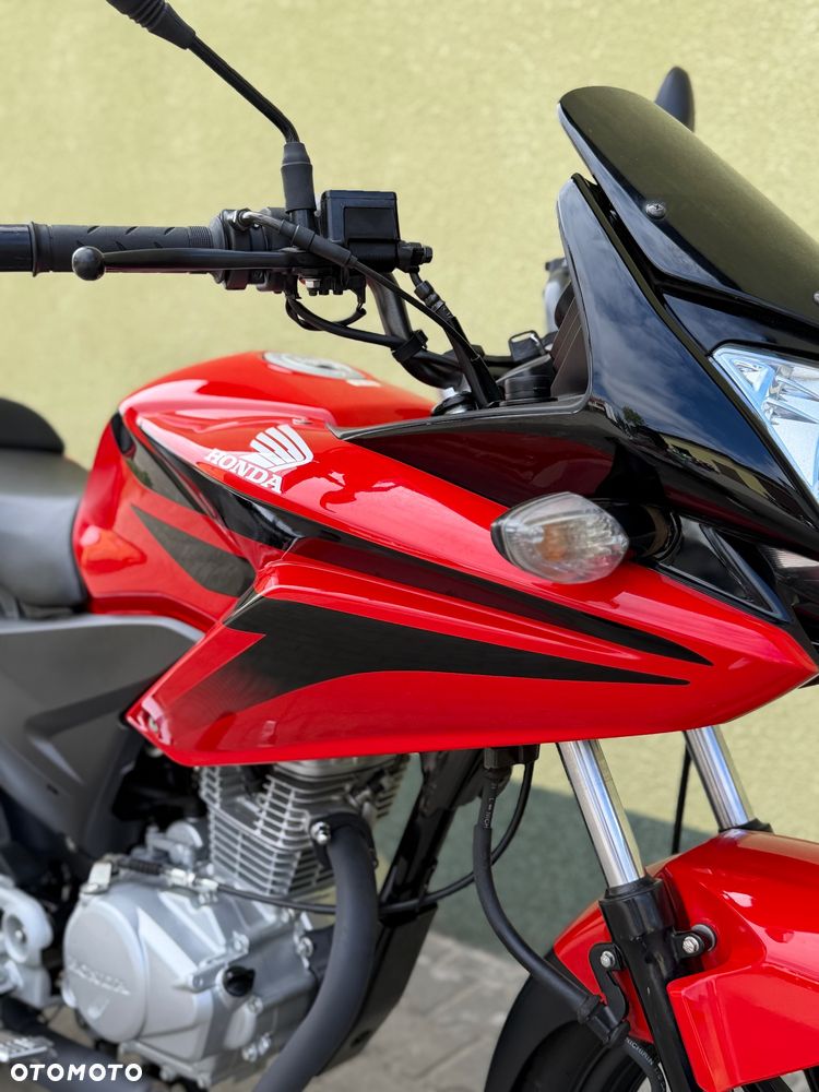 Honda CBF - 4