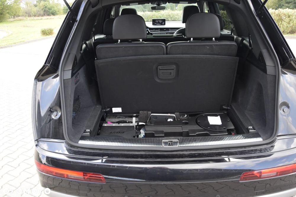 Audi Q7 3.0 TFSI Quattro Tiptronic - 33