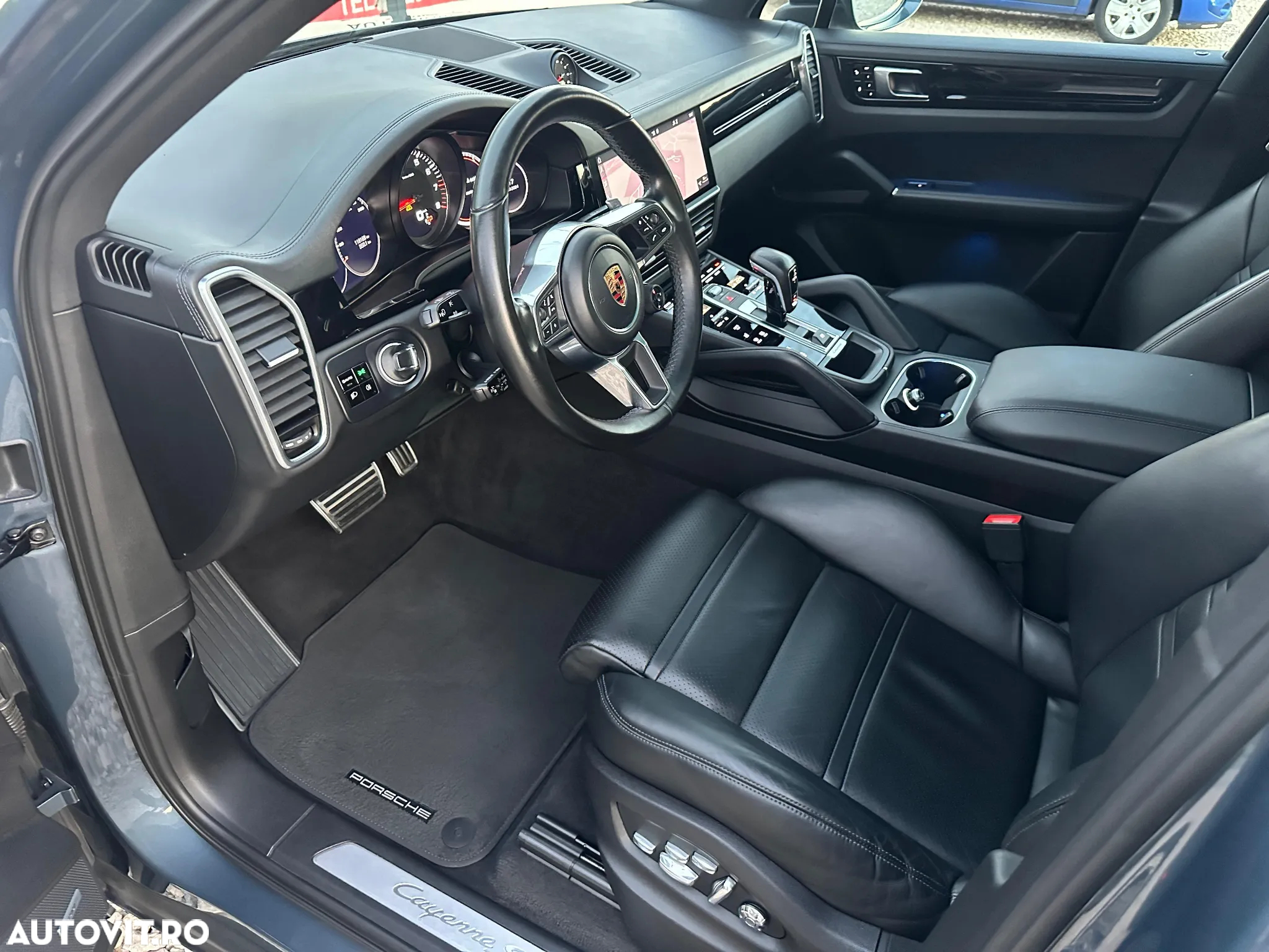 Porsche Cayenne S - 7