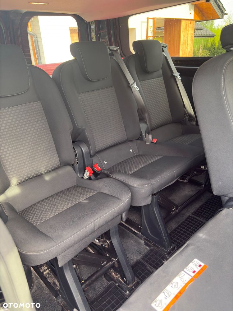 Ford Transit Custom 320 L2H1 Limited (bryg.) - 13