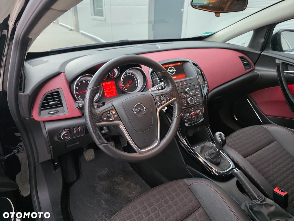 Opel Astra 1.4 Turbo ecoFLEX Start/Stop Innovation - 11