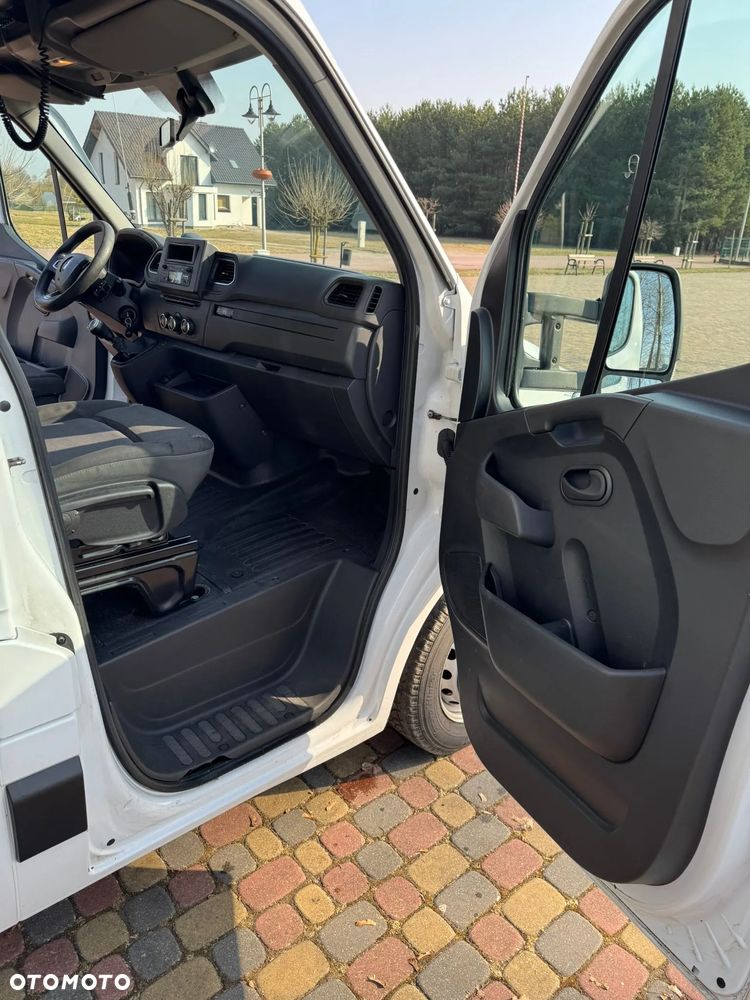 Renault Master - 10