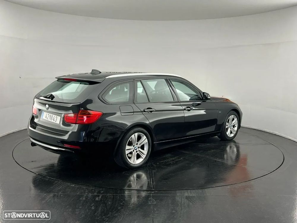BMW 318 d Touring Auto - 4