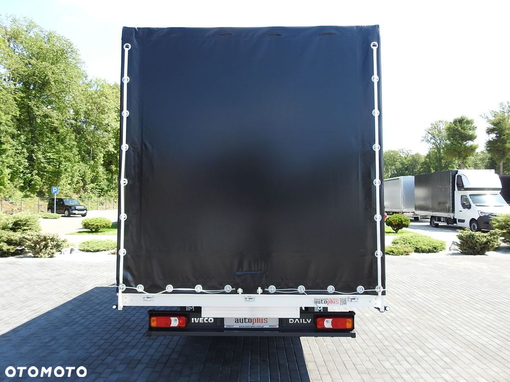 Iveco DAILY 35S18 NOWY PLANDEKA 8 PALET TEMPOMAT NAWIGACJA LEDY AUTOMAT HI-MATIC 180KM - 12