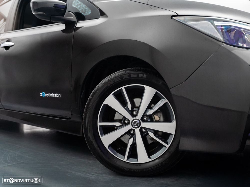Nissan Leaf N-Connecta - 9