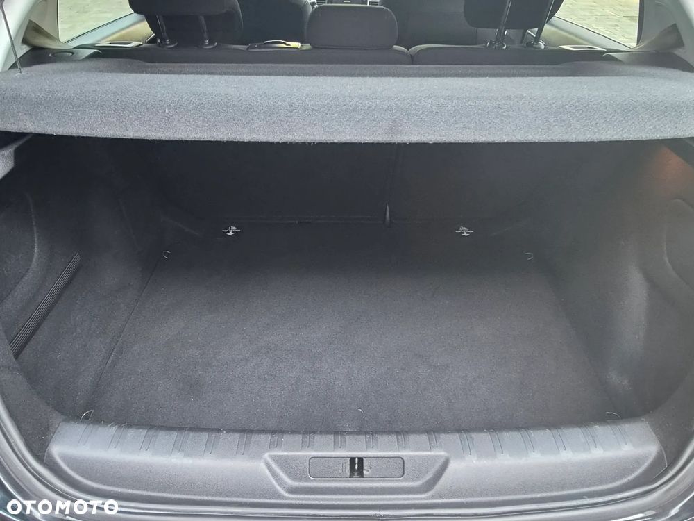 Peugeot 308 1.6 BlueHDi Active S&S - 12