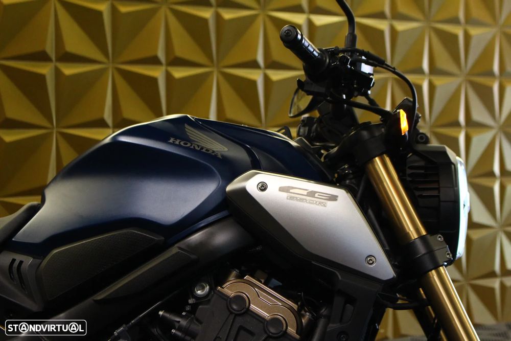 Honda CB 650R E-Clutch - 3