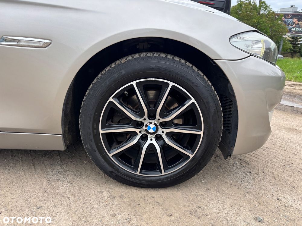BMW Seria 5 520d - 14