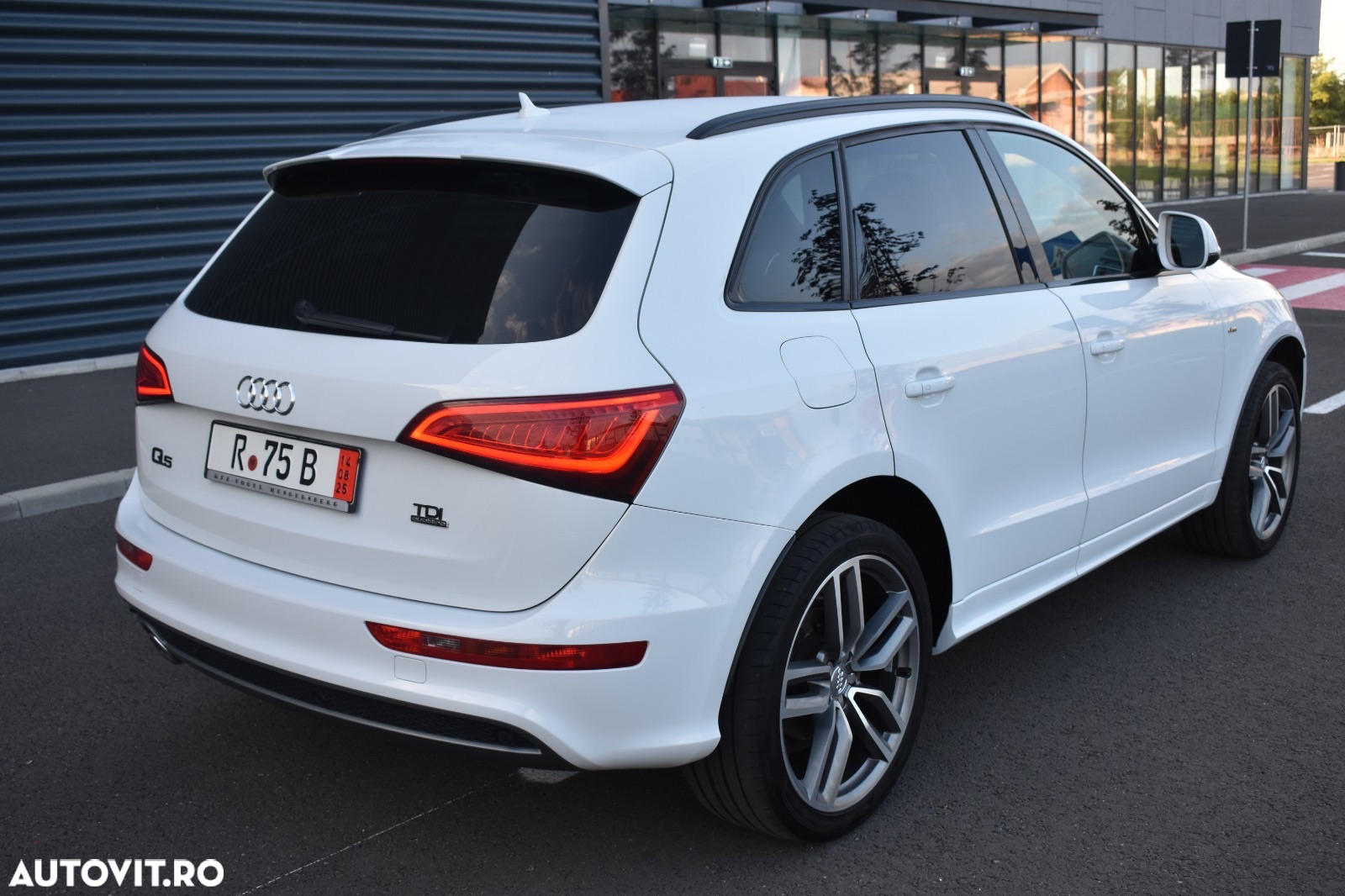 Audi Q5 2.0 TDI Quattro (clean diesel) S tronic - 10