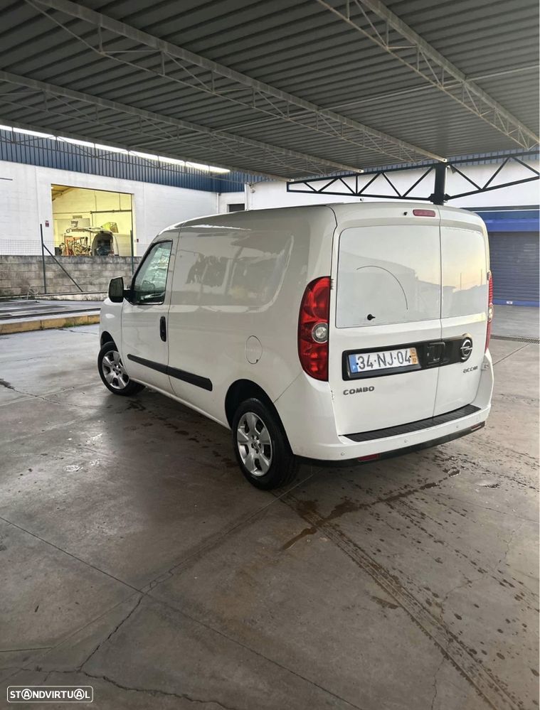 Opel Combo 1.3 CDTi L2H1 S/S - 4