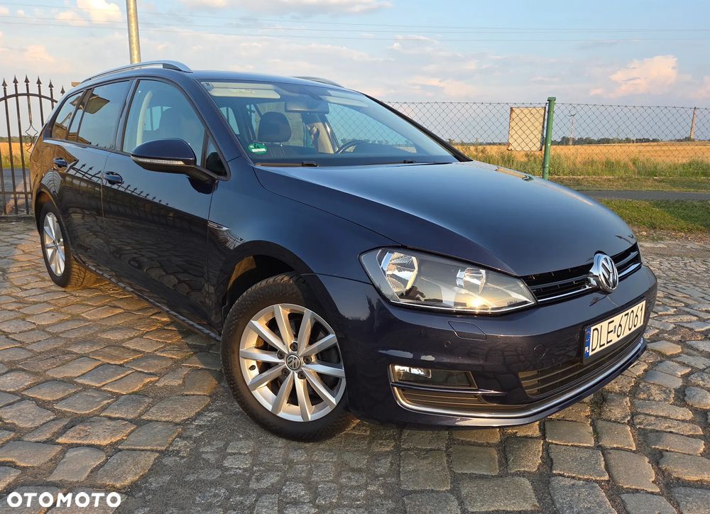 Volkswagen Golf 2.0 TDI BlueMotion Technology Lounge - 16