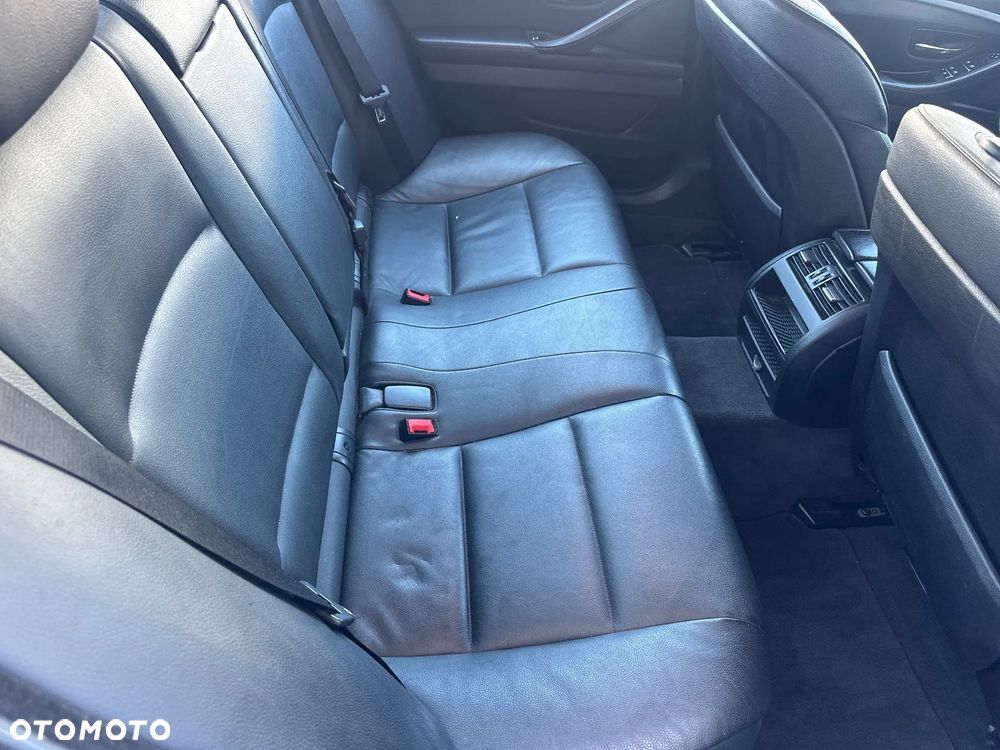 BMW Seria 5 - 16