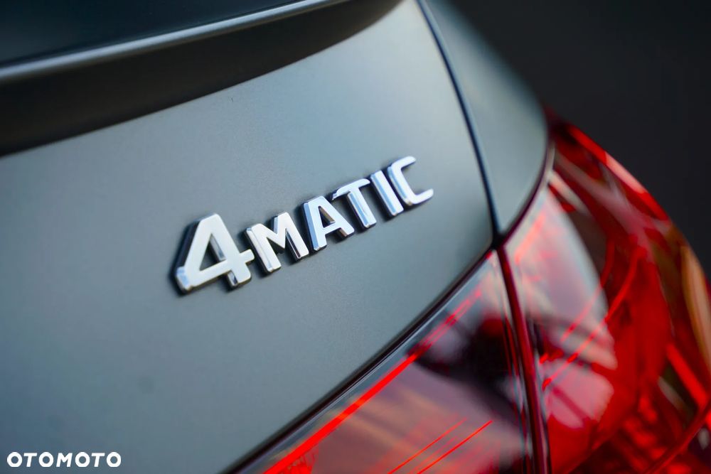 Mercedes-Benz Klasa C 300 mHEV 4-Matic AMG - 37