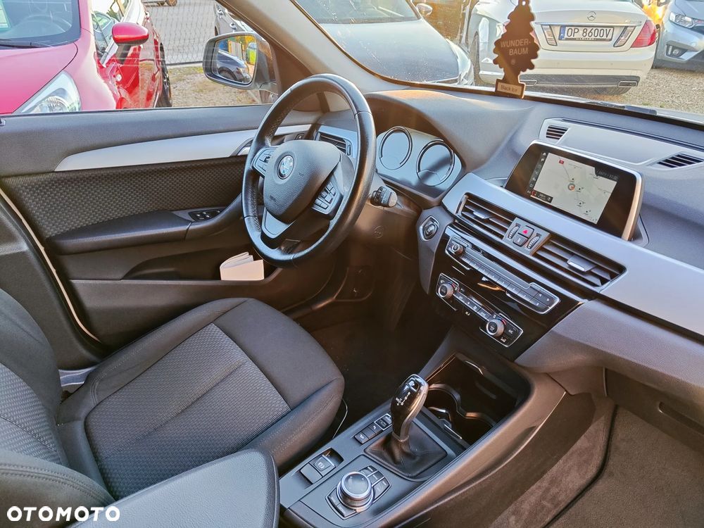 BMW X1 xDrive20d Advantage sport - 12