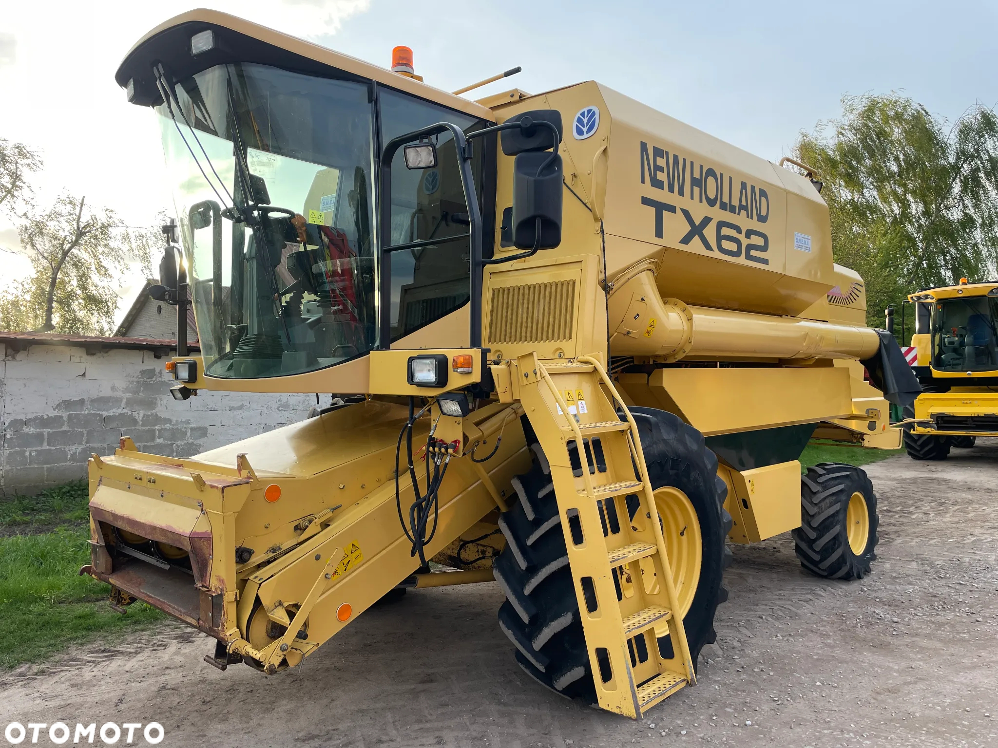 New Holland TX 62 - 2
