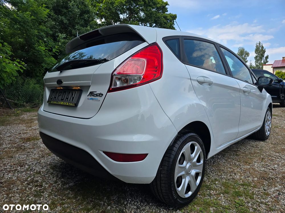 Ford Fiesta 1.25 Champions Edition - 5