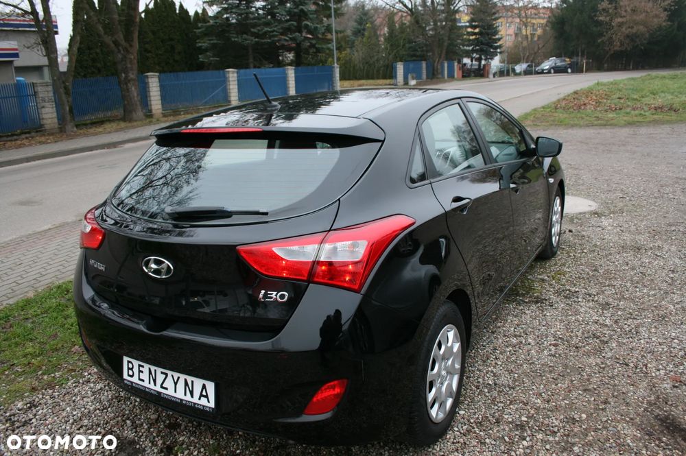 Hyundai i30 1.6 GDI Classic - 6