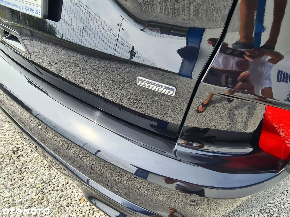 Ford Kuga 2.5 Duratec PHEV ST-LINE - 41