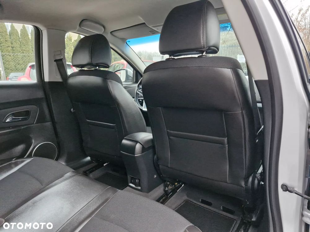 Chevrolet Cruze 1.4 T LTZ - 20