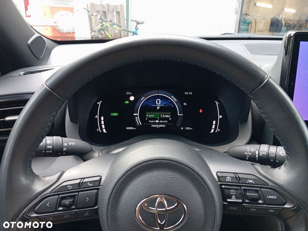 Toyota Yaris Cross Hybrid 1.5 Style - 14