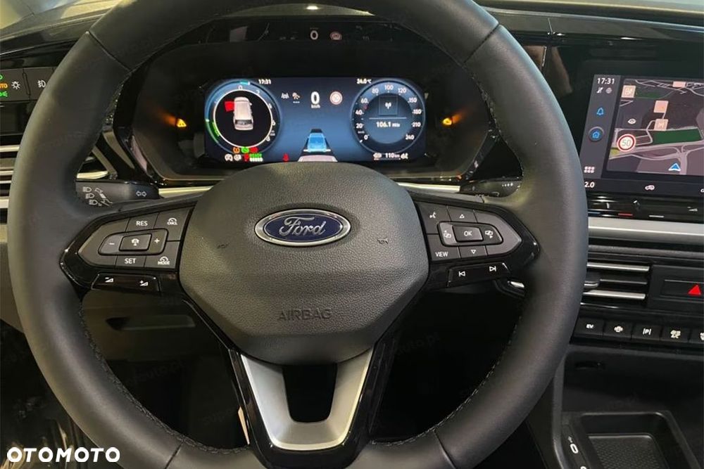 Ford Tourneo Connect - 10