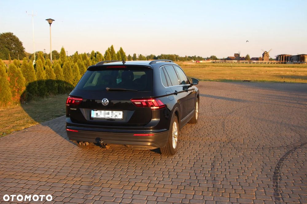 Volkswagen Tiguan - 4