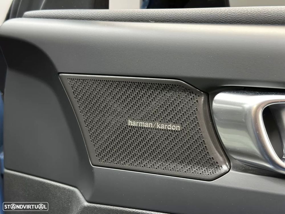 Volvo XC 40 1.5 T4 PHEV R-Design - 40