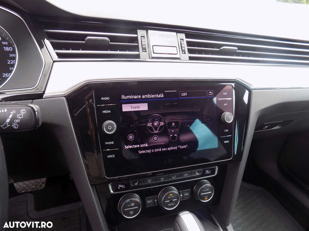 Volkswagen Passat 2.0 TDI SCR DSG Business - 20