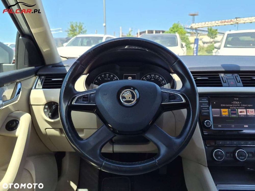 Skoda Octavia - 10