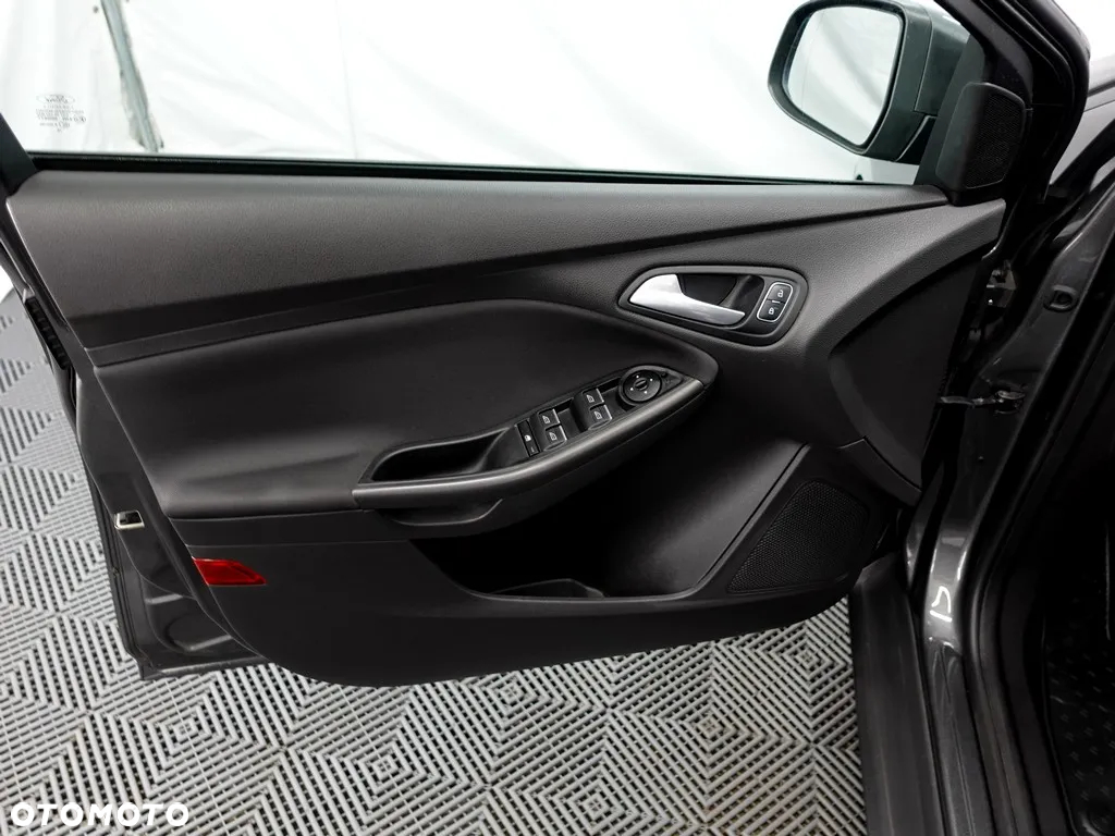 Ford Focus 1.5 TDCi Titanium - 18
