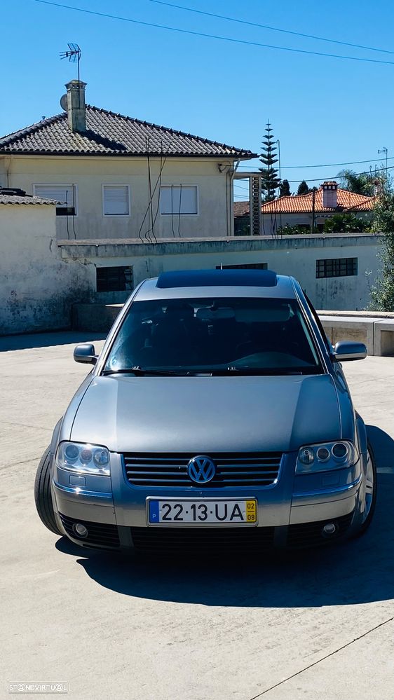 VW Passat 1.9 TDi Highline - 4