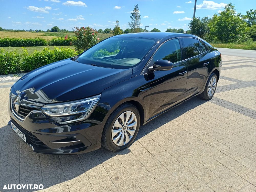 Renault Megane TCE 140 Equilibre - 1