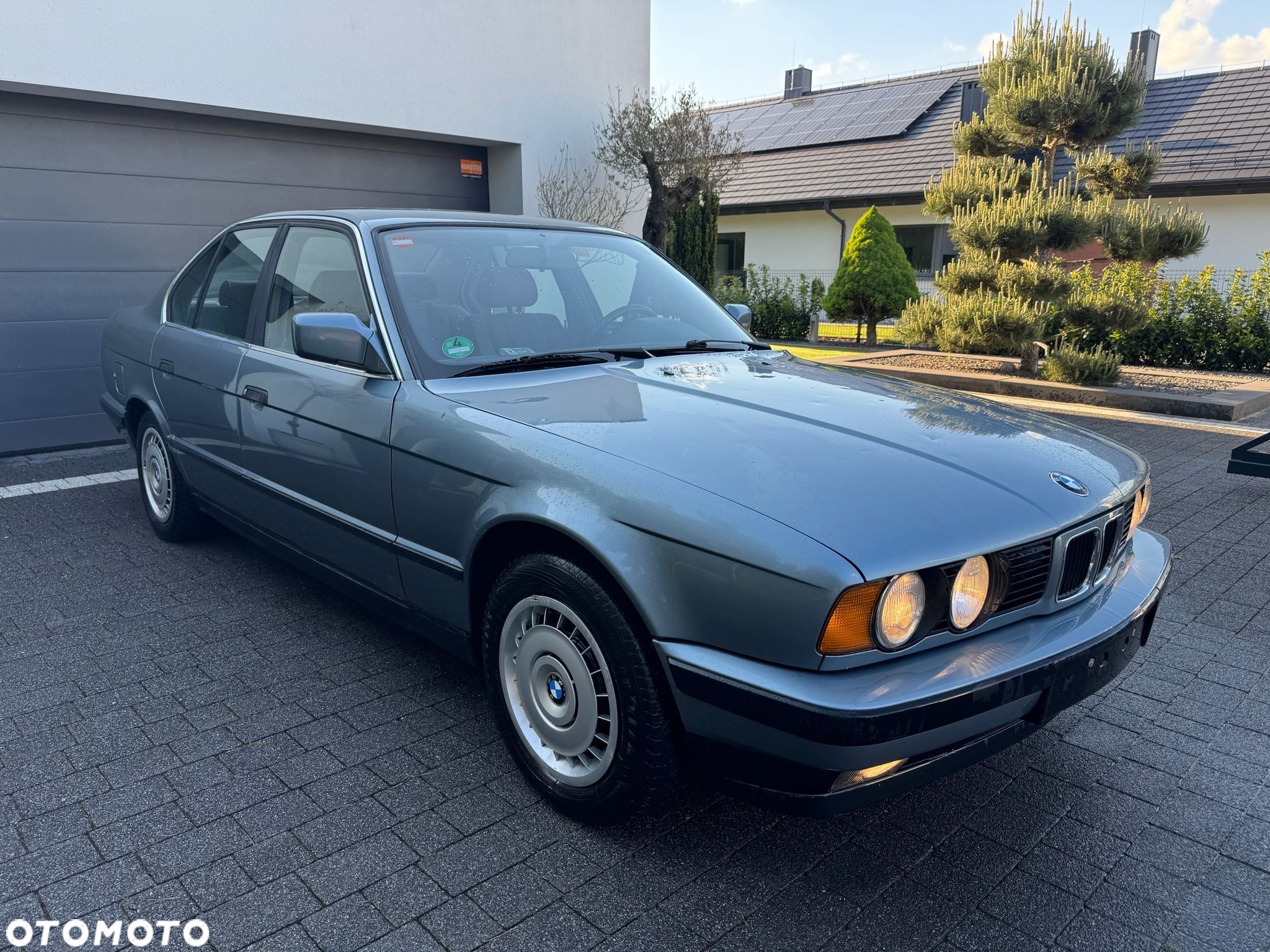 BMW Seria 5 520i - 1