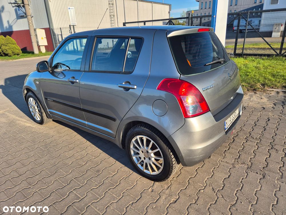 Suzuki Swift 1.3 JB Edition - 6