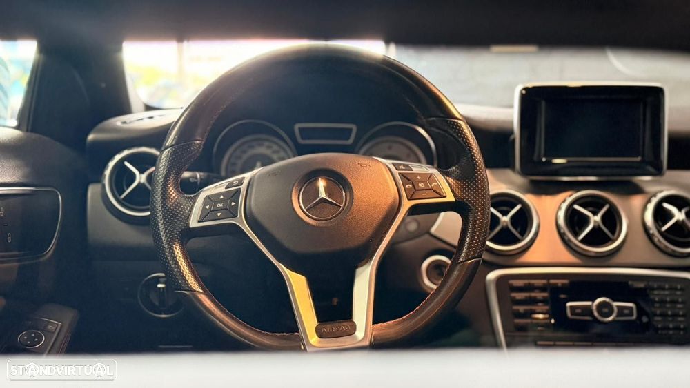 Mercedes-Benz GLA 200 CDi AMG Line - 22