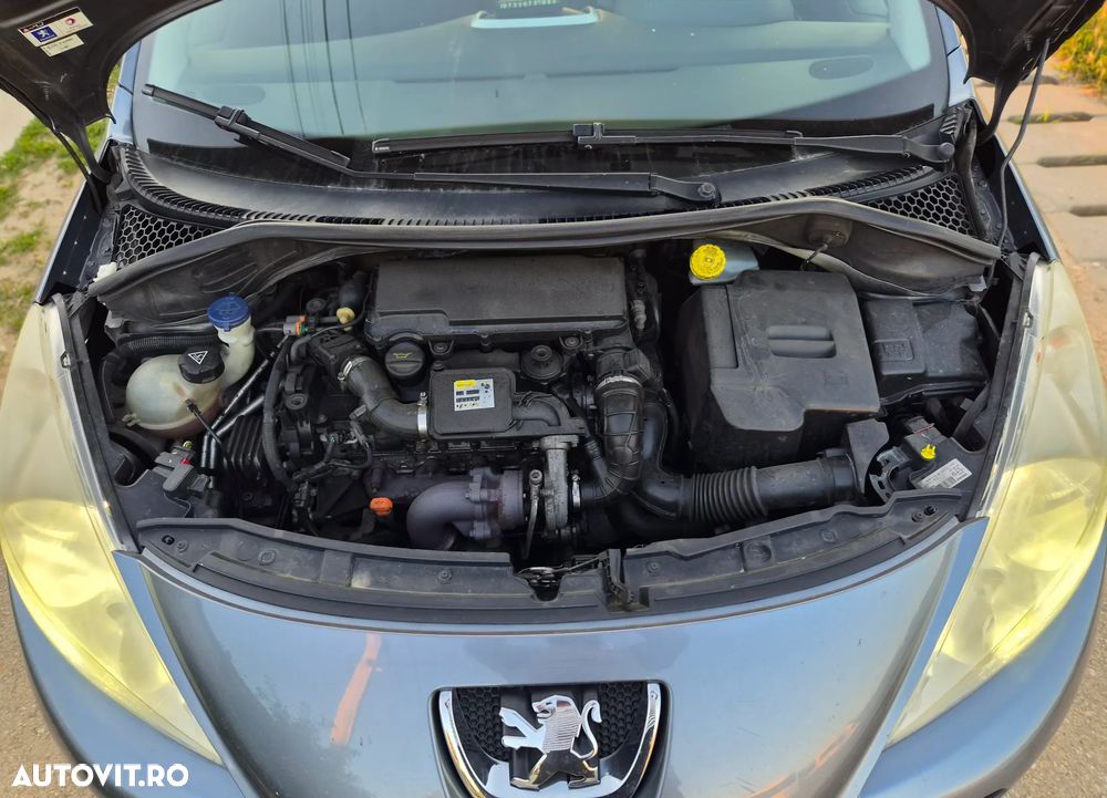 Peugeot 207 1.4HDI Urban - 7