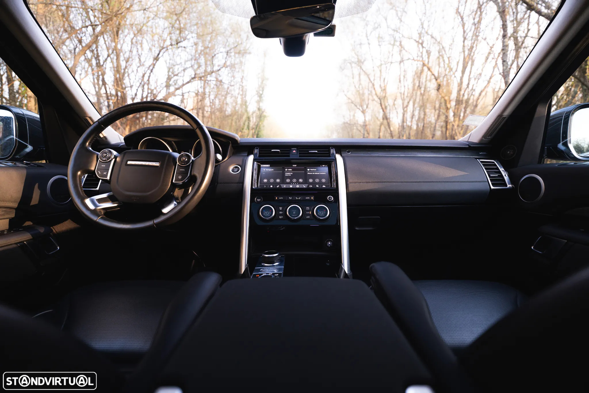 Land Rover Discovery 2.0 SD4 HSE Auto - 3