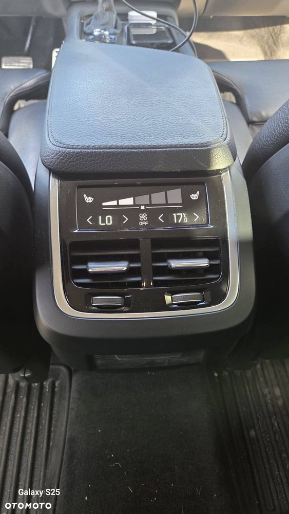Volvo XC 90 - 24