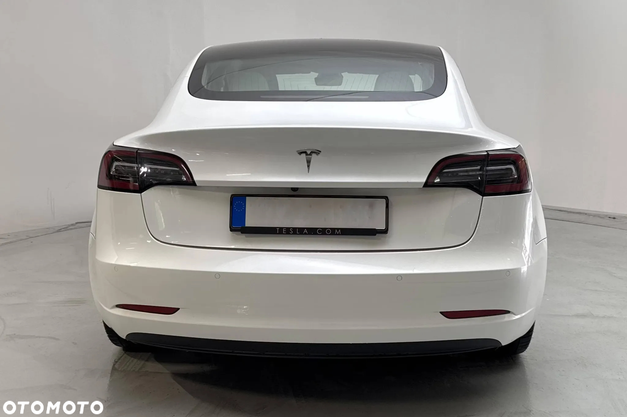 Tesla Model 3 Long Range AWD - 5