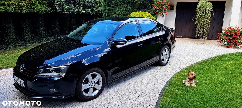 Volkswagen Jetta 2.0 TDI DPF BMT Trendline - 2