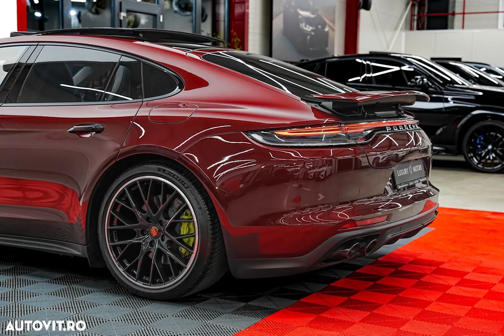 Porsche Panamera 4S E-Hybrid - 18