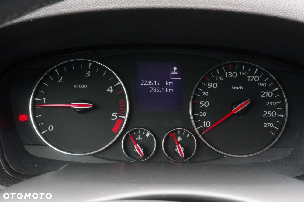 Renault Laguna 2.0 DCi FAP Dynamique - 13